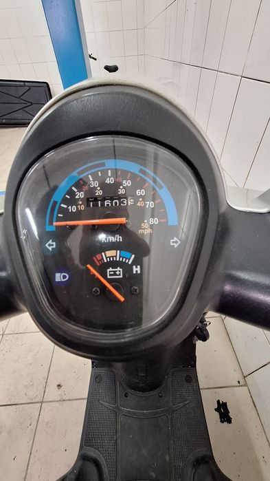 Mini scuter electric