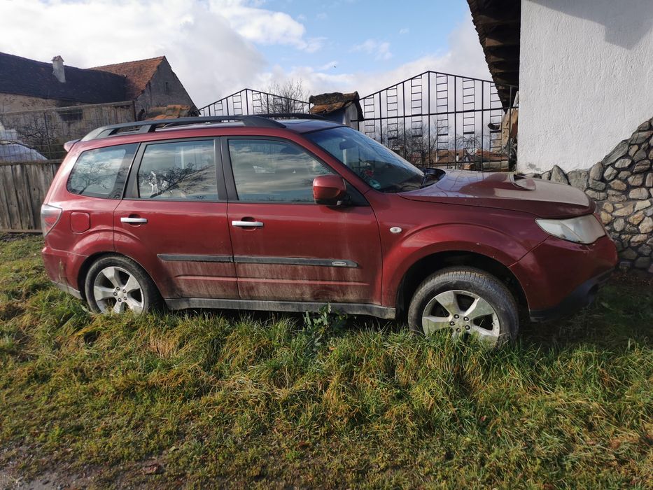 Vând Subaru Forester – proiect / pentru piese