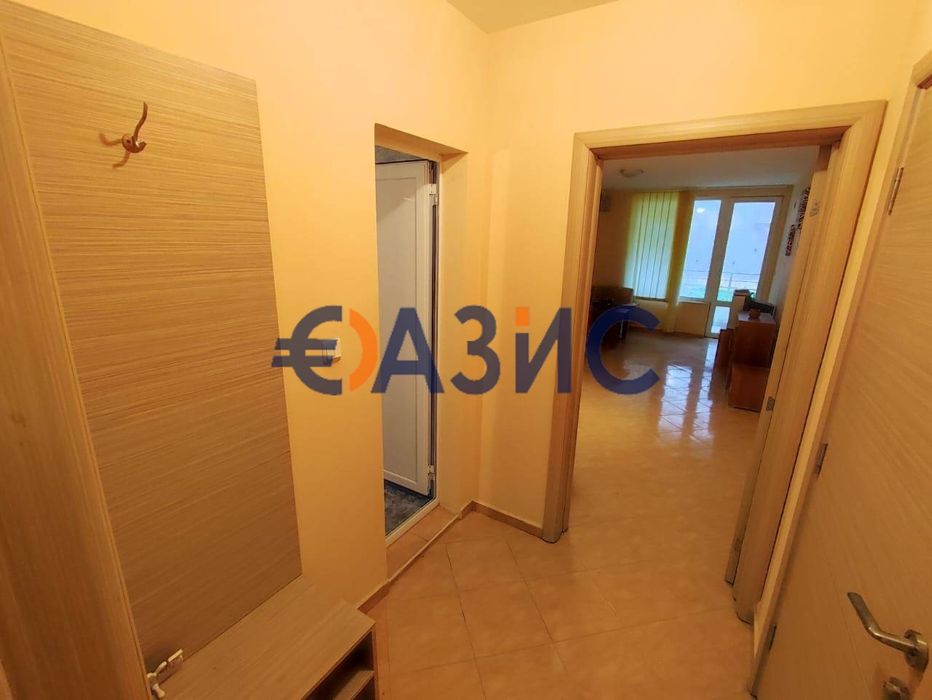 Продава се Двустаен апартамент в к.к. Слънчев бряг - 60 кв.м за 1032 €/кв.м - Снимка #6