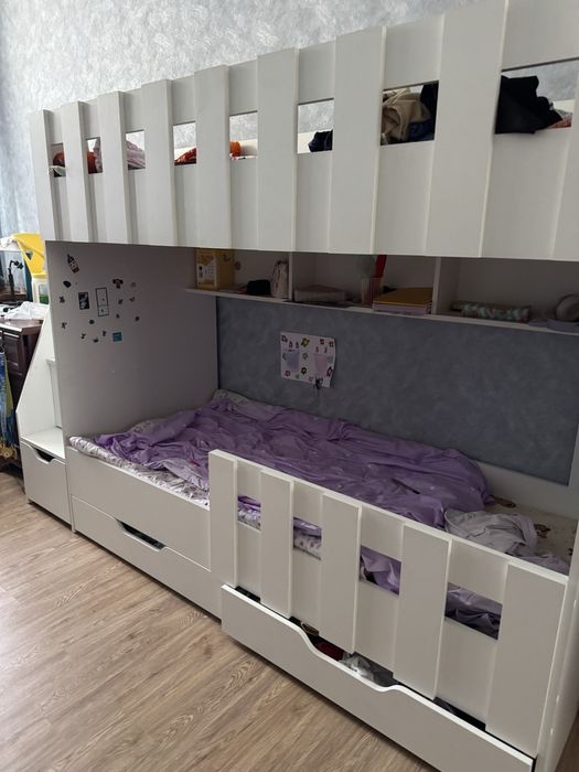 Кровать двухярусная