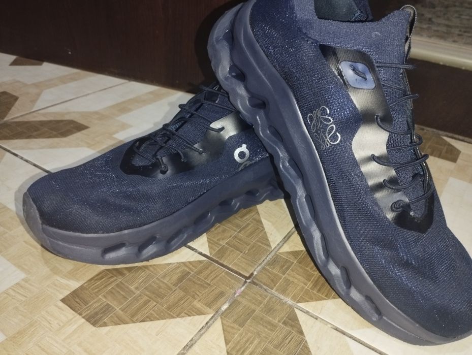 Аммартизаторная обув cloud tecphase