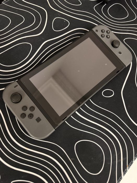 Nintendo Switch новая