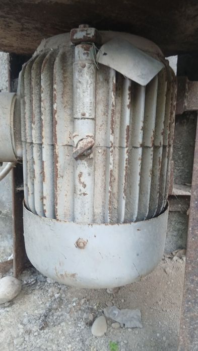 Elektr mator 7.5 kVt