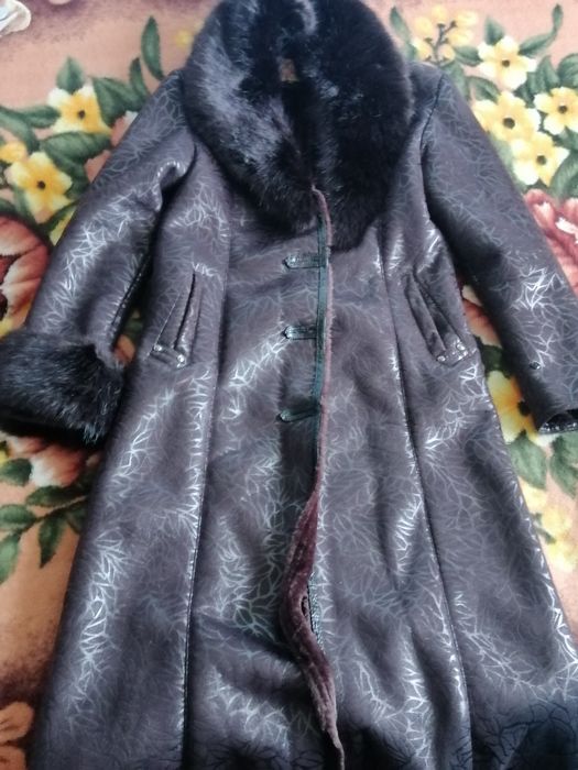 Женская дубленка