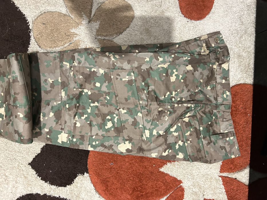 Tinuta militara