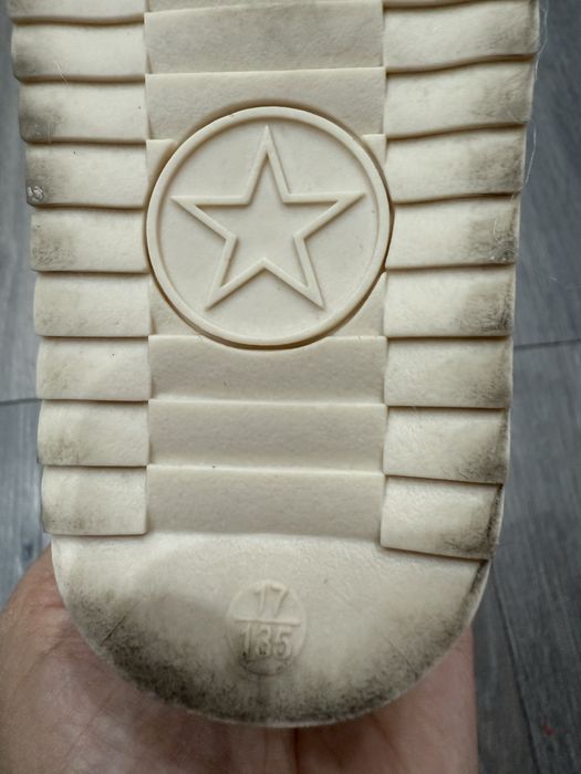 Зимние детские ботинки