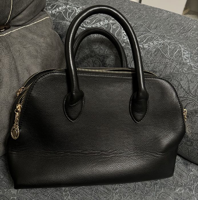 Елегантна черна чанта