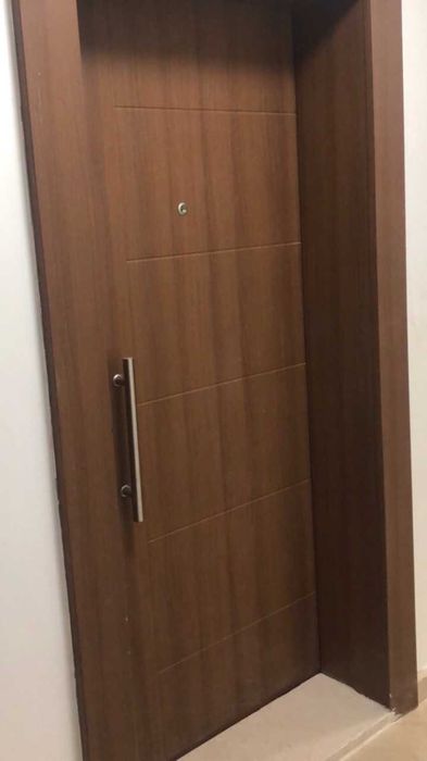 Давам дългосрочно под наем двустан апартамент