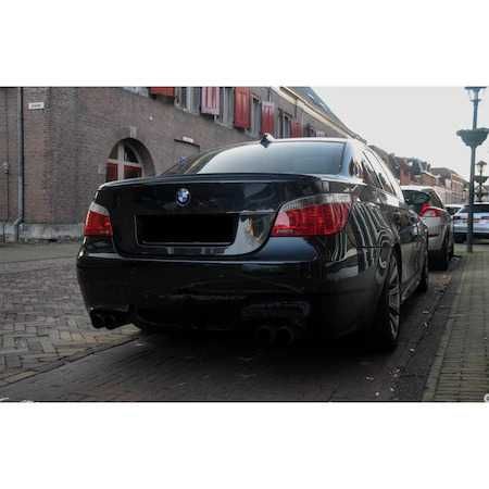 Eleron Lip Codita Portbagaj BMW Seria 5 E60, M5 style. Nevopsit