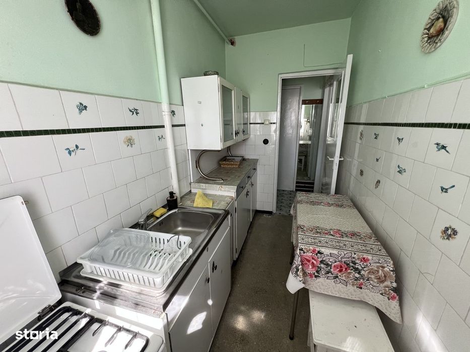 Apartament 2 camere semidecomandat,zona Hipodrom 2
