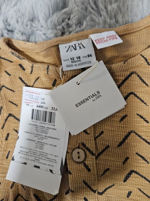 Дрехи за момиче Zara 6-9 мес и 9-12 мес .
