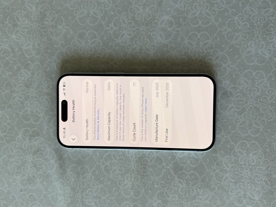 iPhone 16 100% baterie