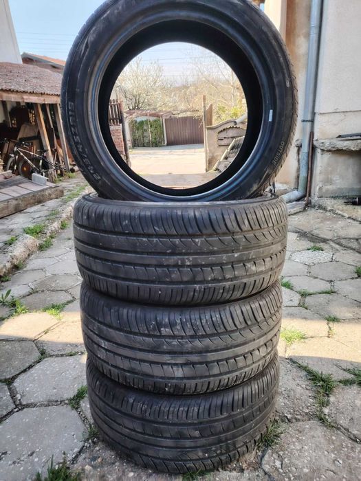 ЛЕТНИ ГУМИ АУСТОН 245/45/18