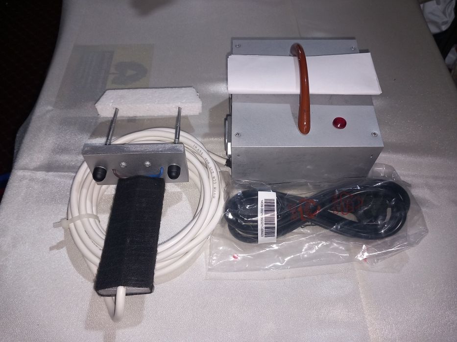 Transformator electric asomare