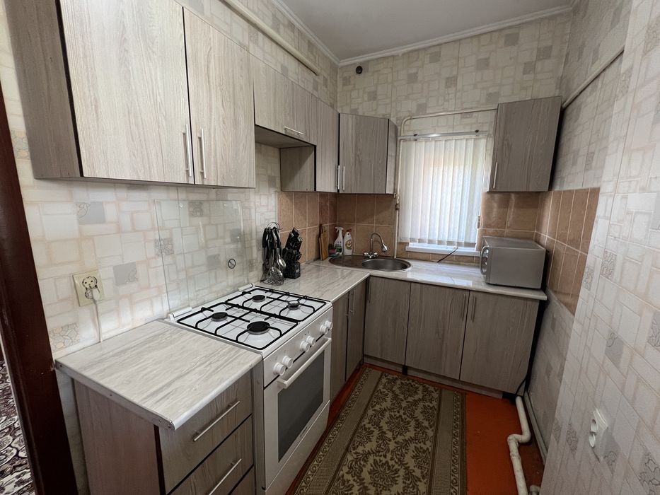 Жер үй сатылады !