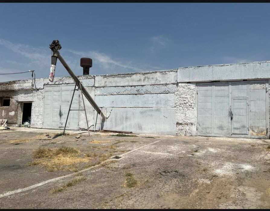 Продаётся земельный участок Майский  под производство или склад