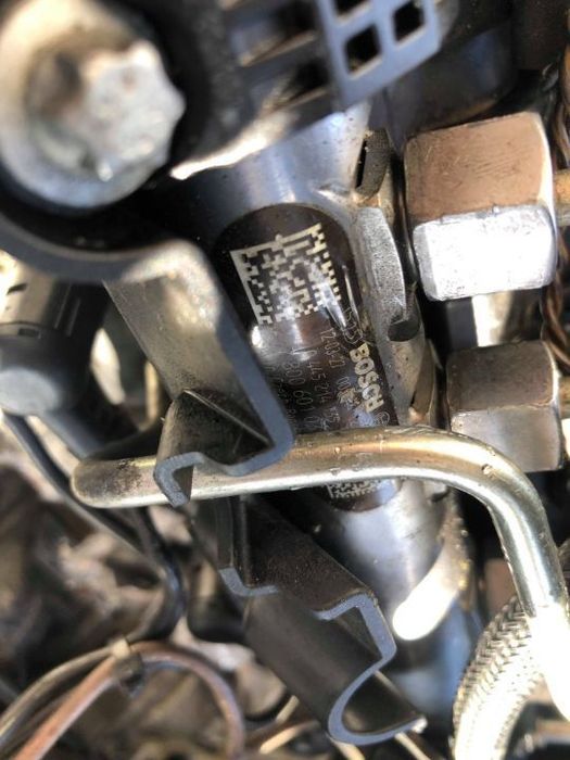 rampa injectoare 2.0 d n47d20c 4x4 biturbo bmw seria 5 f11 f10 f07 seria x3 f25 seria 3 f31 f80 f30