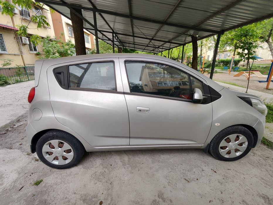 Chevrolet spark 2 позиция