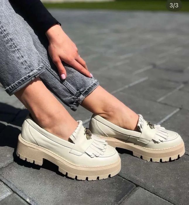 Incaltaminte din piele naturala