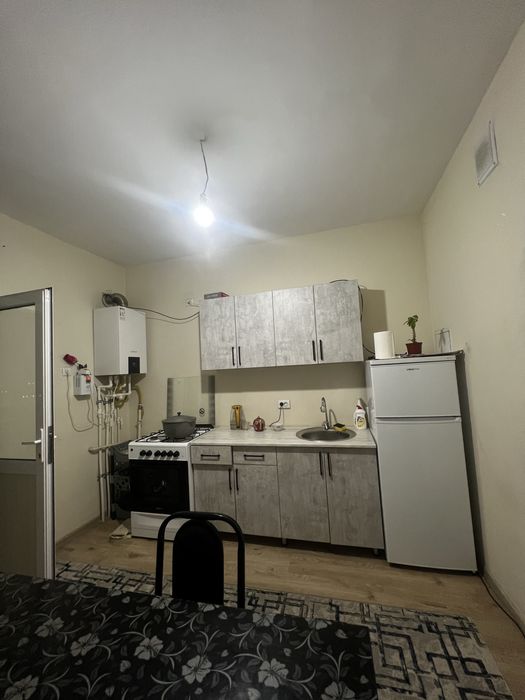 Choshtepa sergile 2xona sotiladi