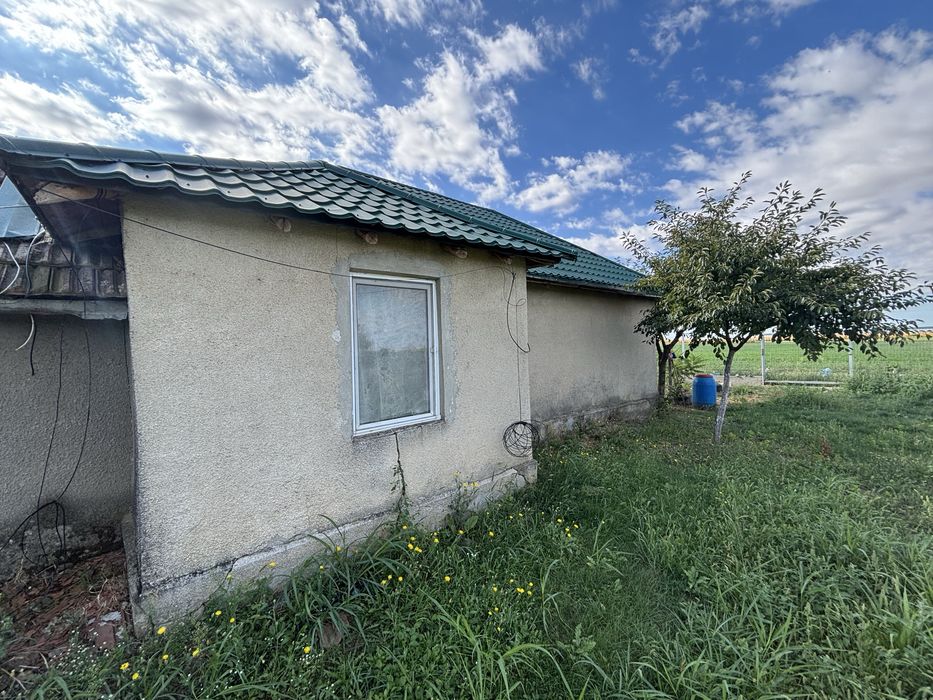 Casa de vanzare  ÎN PADINA – 1.700 MP TEREN