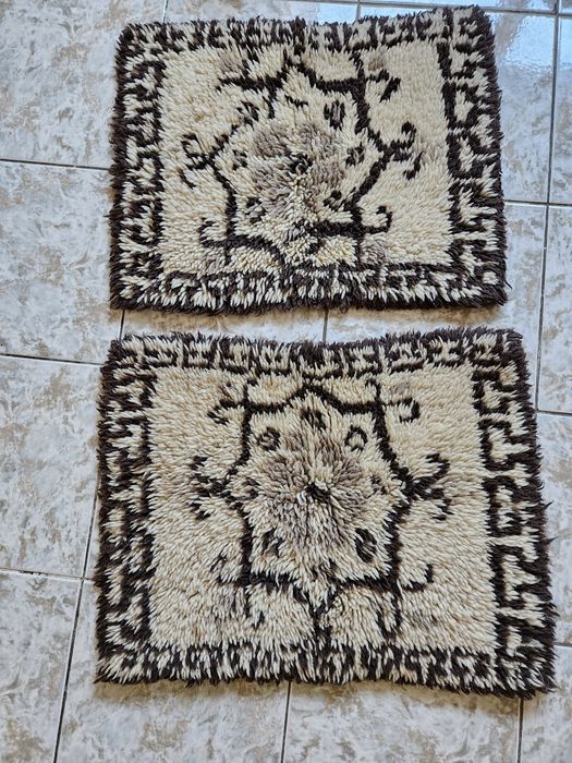 Китеници ръчно тъкани от 100% вълна. Голямо разнообразие! Чисто нови!