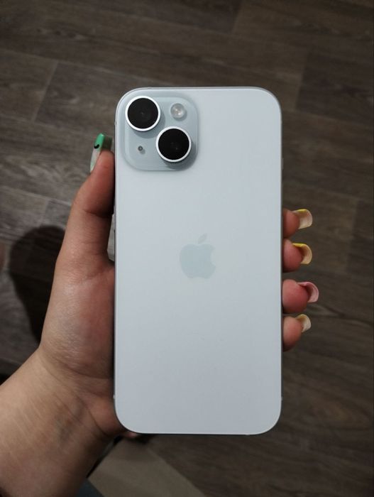 продам айфон 15