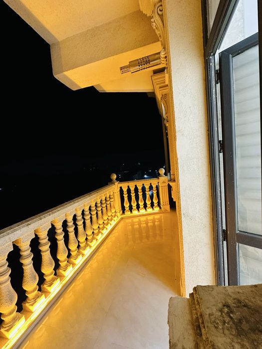 Продаётся 4 ком. квартира ул. Фирдавсий от собственника