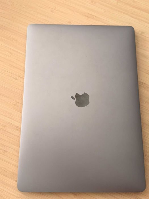 MacBook Pro 15” 2019