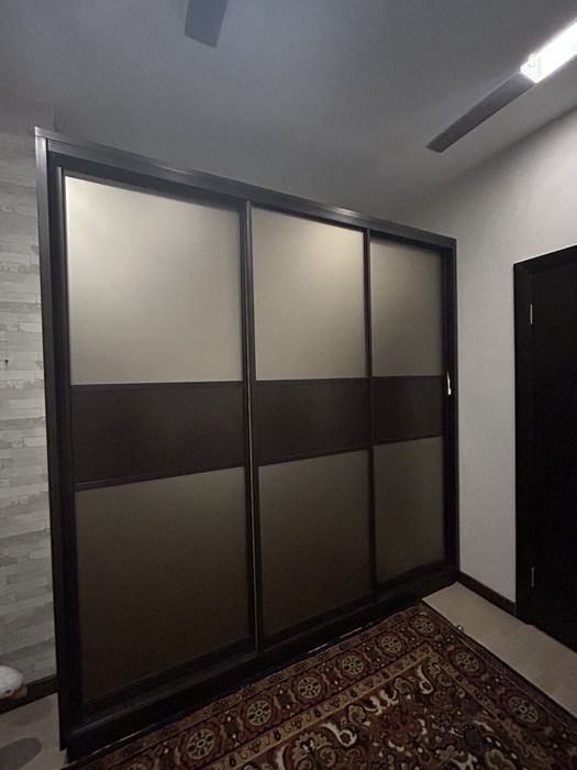 Продам шкаф купе