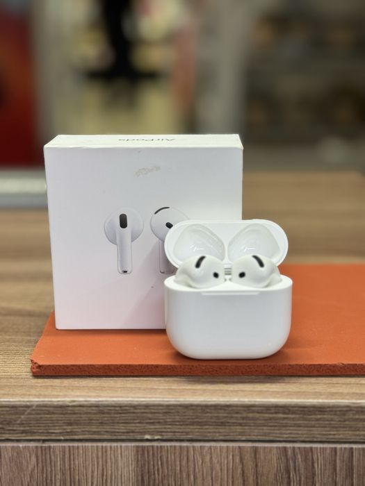 AirPods 4 / оригинал