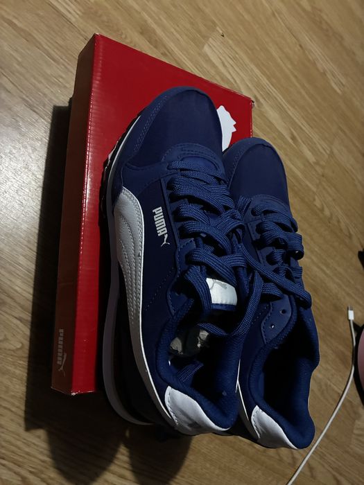 Продавам обувки PUMA