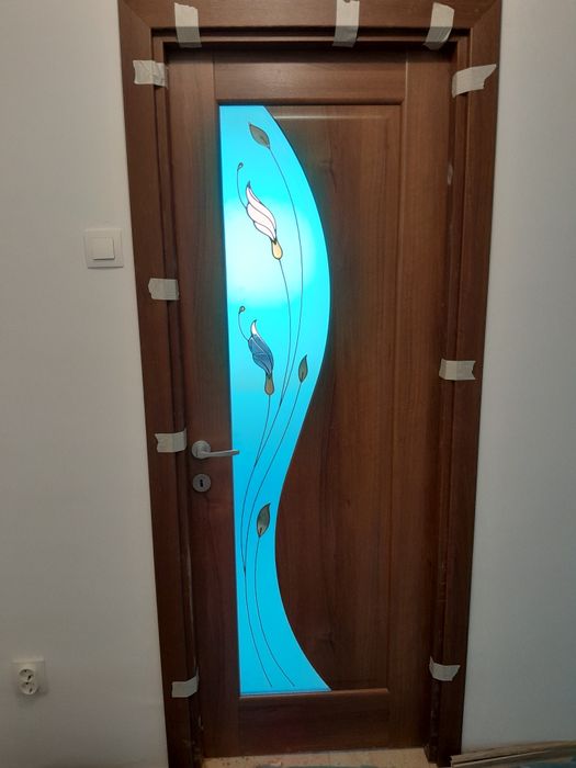 Montaj uși metalice și de interior