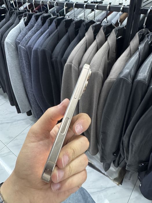 iPhone 16 pro 256