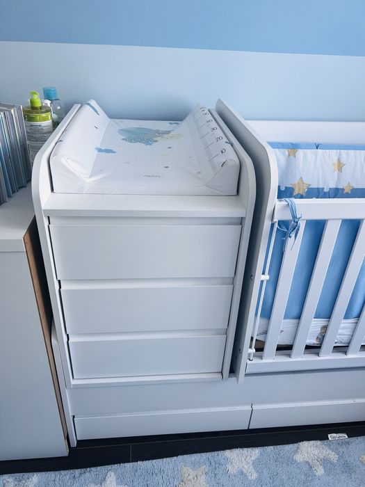 Трансформиращо се легло - кошара с повивалник и скрин