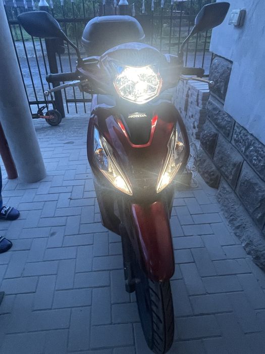 Vand scuter 110cc honda vision