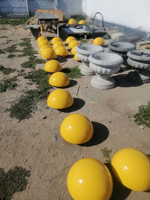 Полусферы из бетона