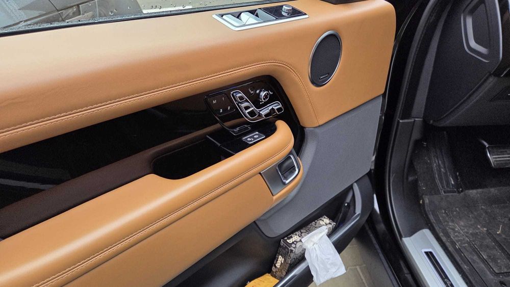 Autoturism Range Rover Autobiography P400