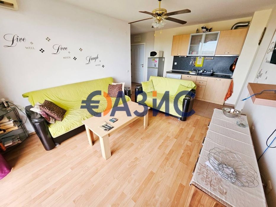 Продава се Тристаен апартамент в к.к. Слънчев бряг - 76 кв.м за 571 €/кв.м - Снимка #5