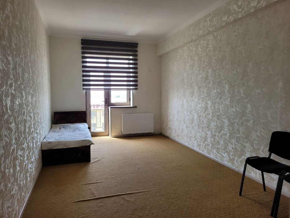 2 xonali kvartira sotiladi (ijaraga ham beriladi)