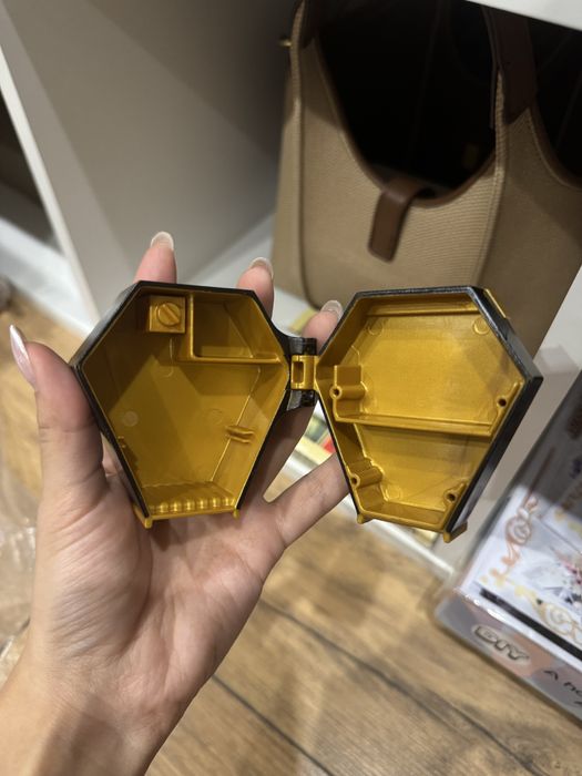 Продам гробик монстер хай