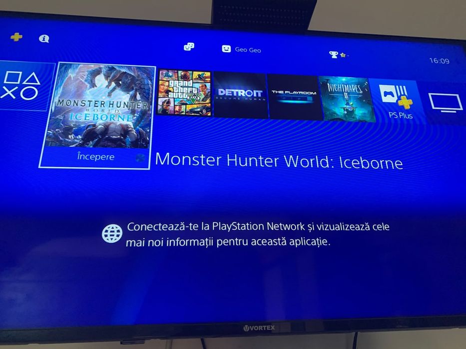 Ps4 pro 1 tab + 8 jocuri