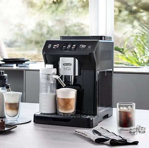 Кофемашина-кофеварка Delonghi ECAM италия доставка 24/7