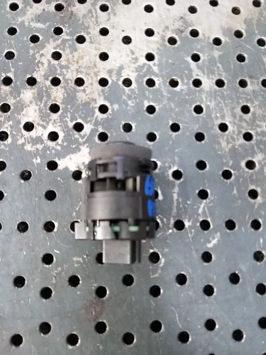Senzor temperatura habitaclu mercedes cla x117 a2118300272