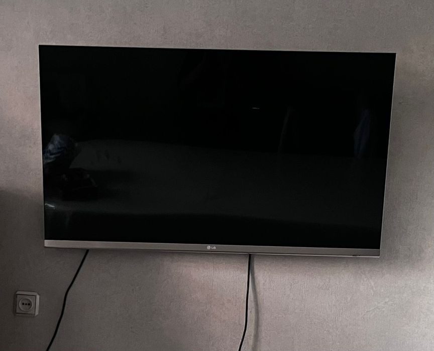 Продается телевизор Samsung и Panasonic.