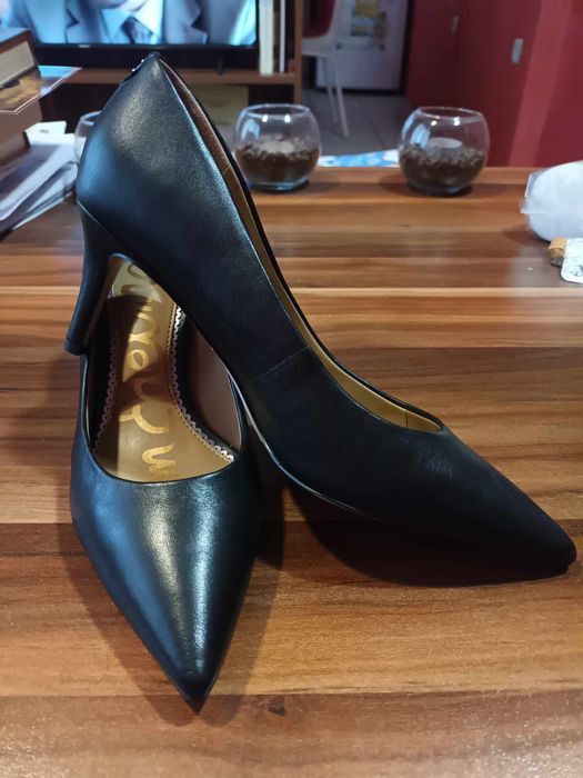 Обувки естествена кожа 36