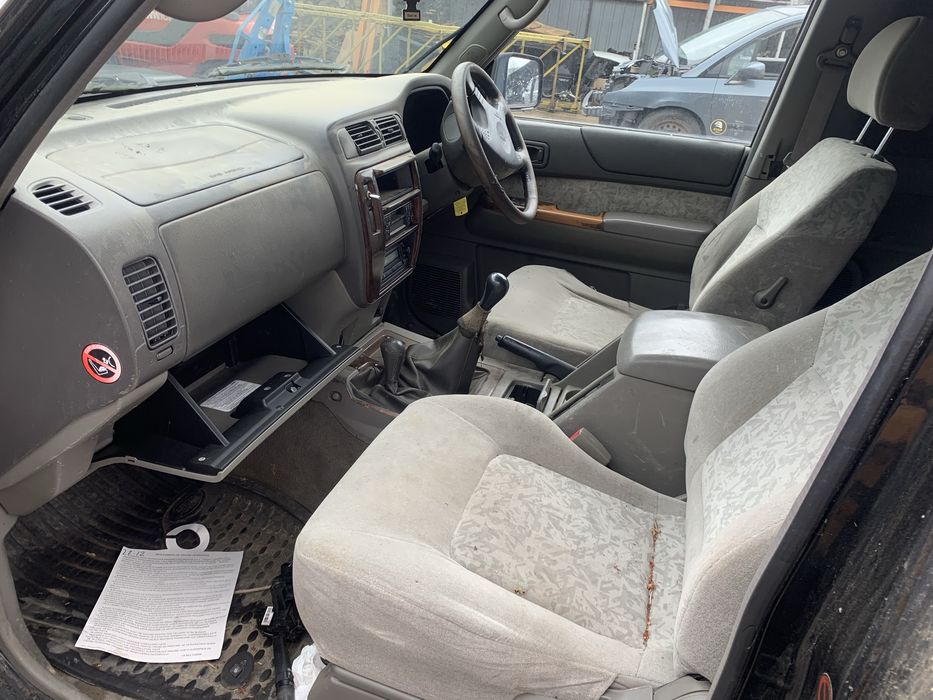 Dezmembrez Nissan Patrol  Y61 3.0 Diesel 1994-2000