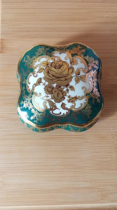 Порцеланова бижутерка