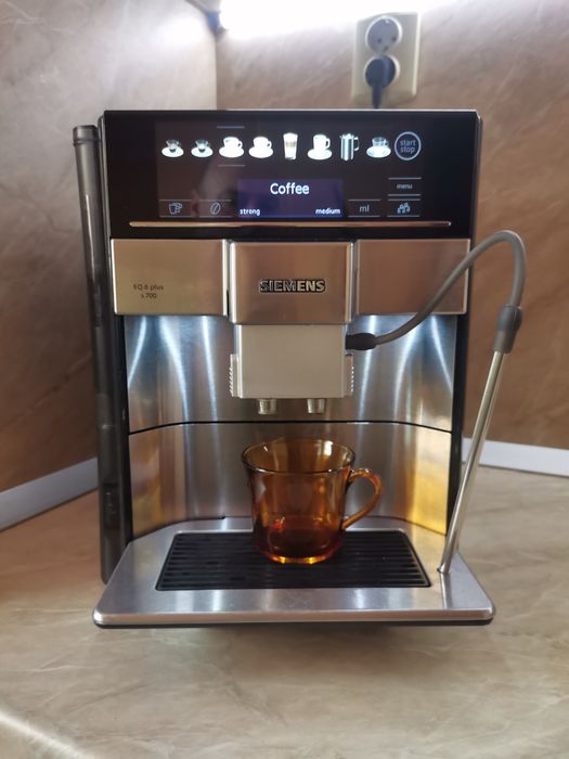 Кафемашина кафеавтомат Siemens eq6 plus s700