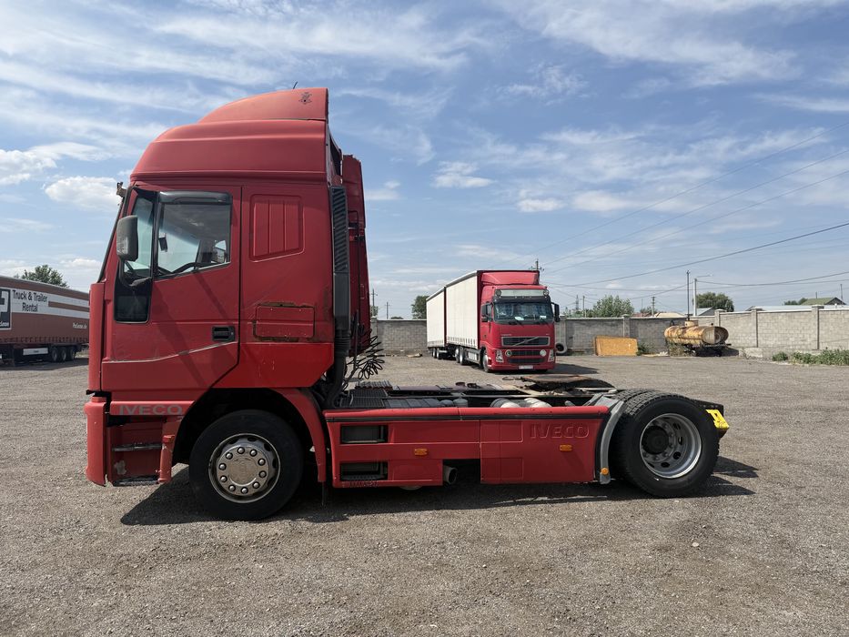 Продам тягач Iveco